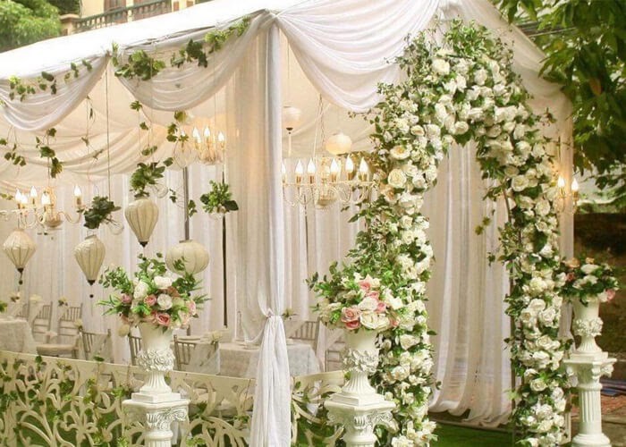 Tổ chức tiệc cưới tại tư gia được xem là hình thức phổ biến và lâu đời